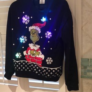 Grinch Sweater | Poshmark